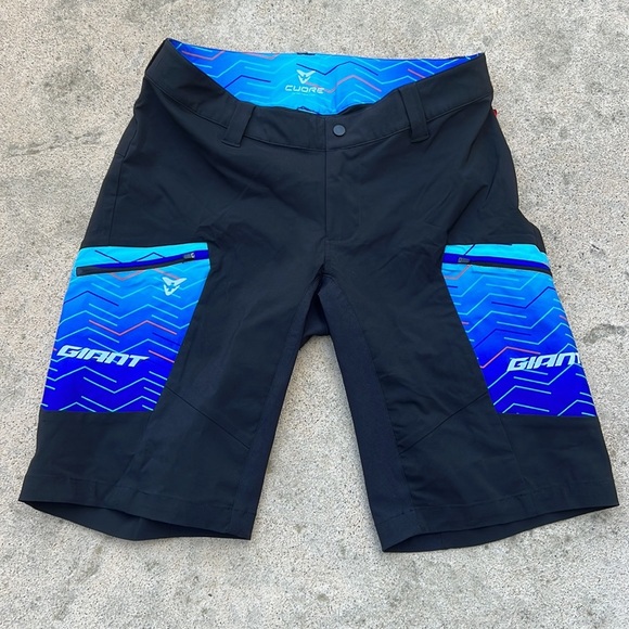 GIANT Cuore Men's Cyce Shorts Size L - Picture 1 of 10